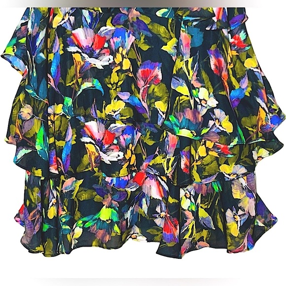 NWT Gianni Bini Vibrant, Chiffon, Tiered Floral Dress, Cold Shoulder Size Medium - Picture 9 of 16